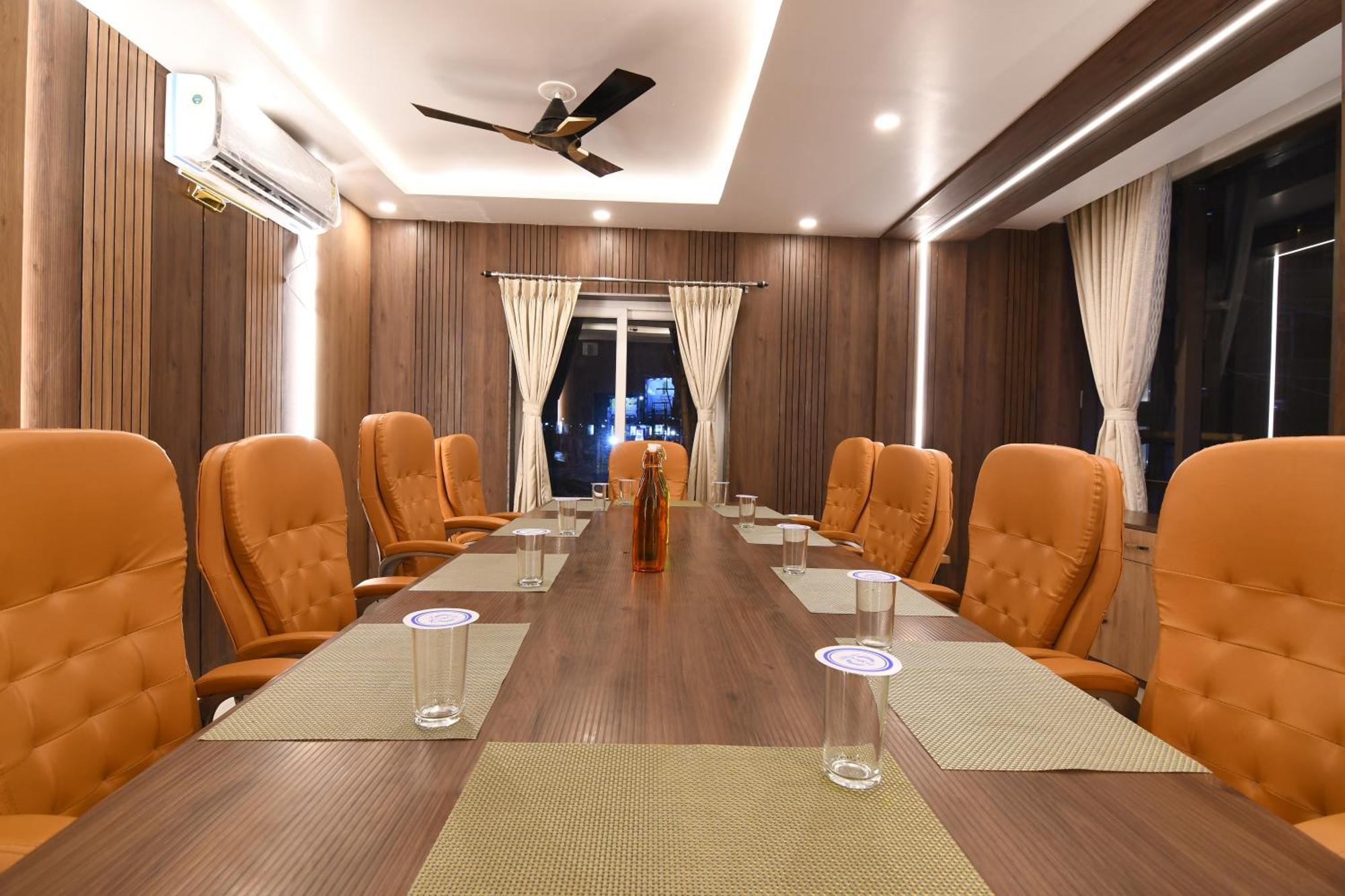 N B Sonar Bangla Hotel Kalyani 外观 照片