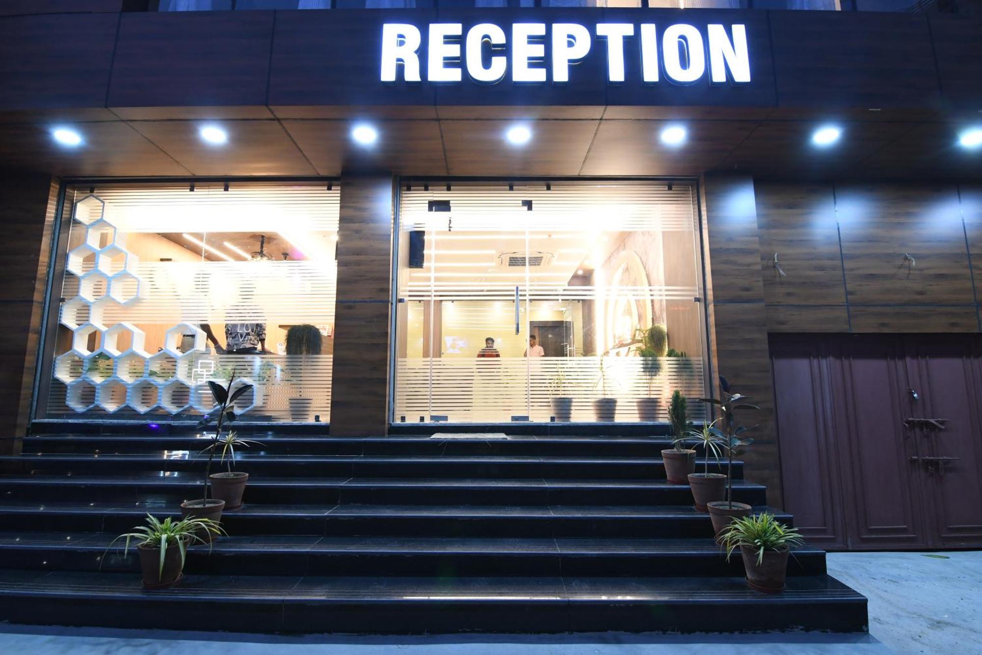 N B Sonar Bangla Hotel Kalyani 外观 照片